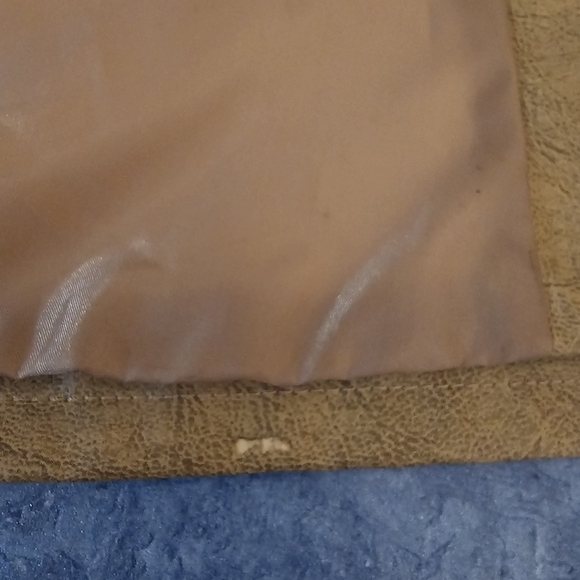 Long Rain Coat/Spring or Fall Rain Coat - Picture 7 of 7